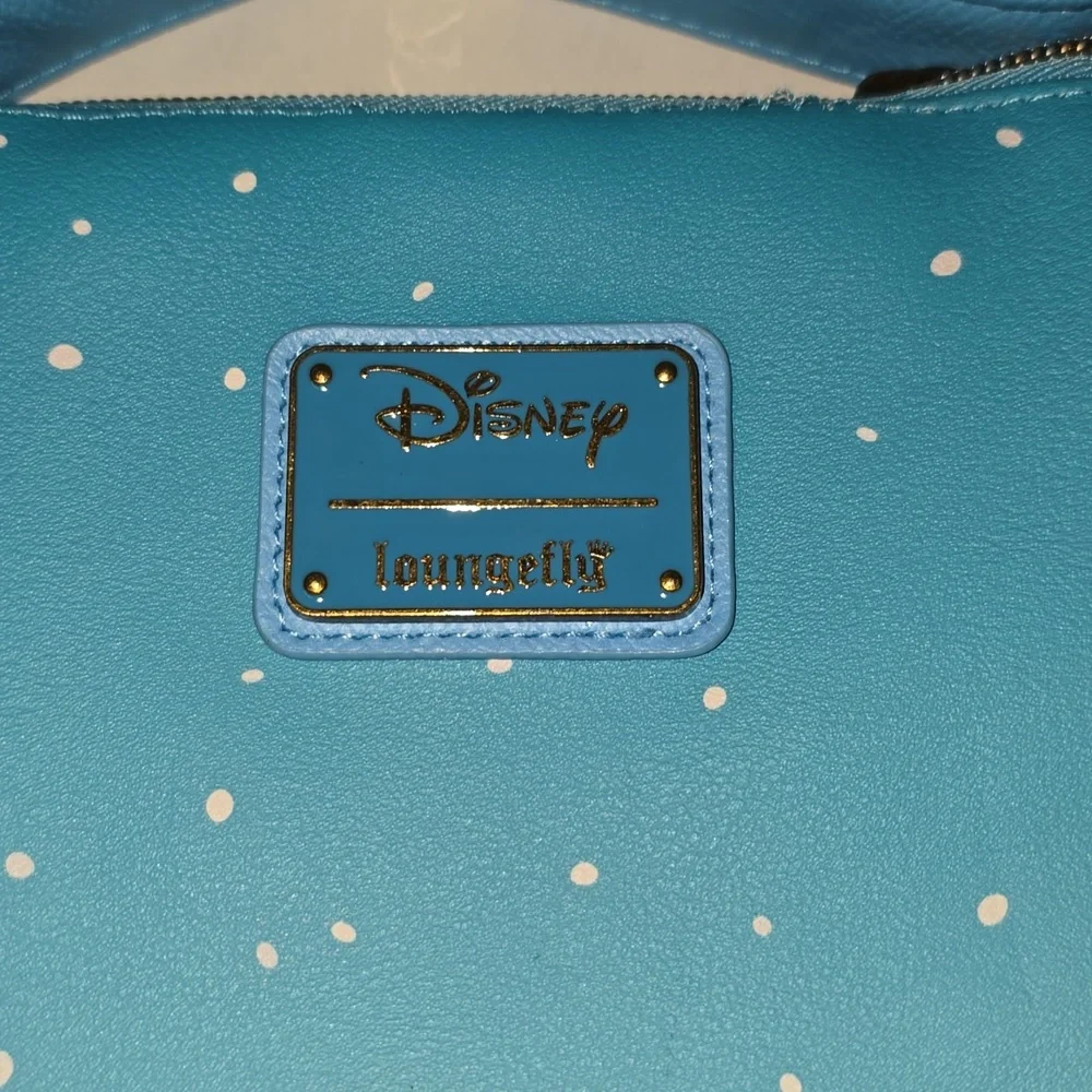 Disney Lilo and Stitch Carved Wood Tiki Stitch Passport Bag NWT